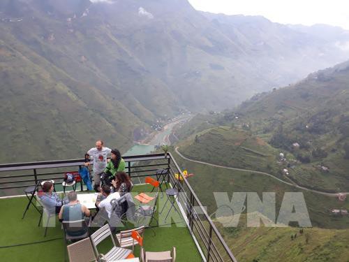 ỨNG XỬ VỚI DI SẢN PHẢI CÓ TÂM, CÓ TẦM

